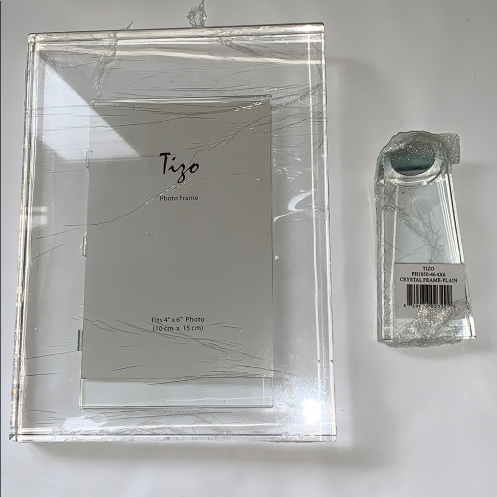 Tizo crystal picture frame. NIB. Retails over $200